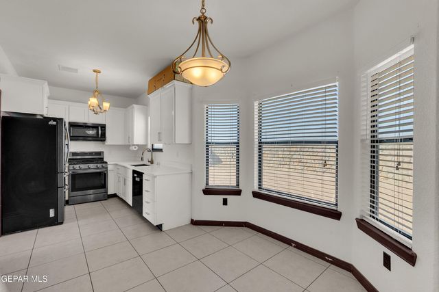 209 SUN VIEW Lane, El Paso, TX 79928