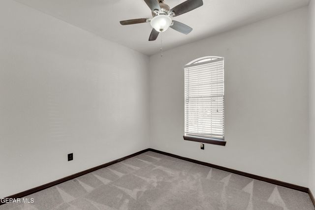 209 SUN VIEW Lane, El Paso, TX 79928