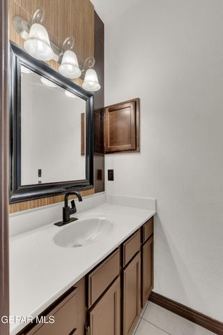 209 SUN VIEW Lane, El Paso, TX 79928