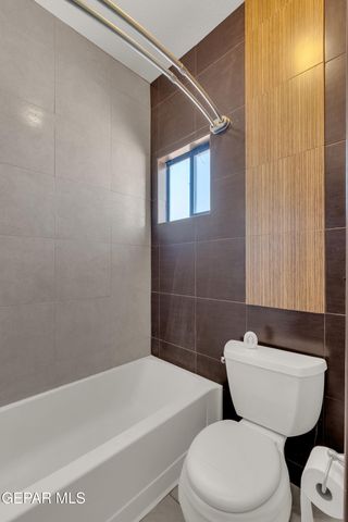 209 SUN VIEW Lane, El Paso, TX 79928