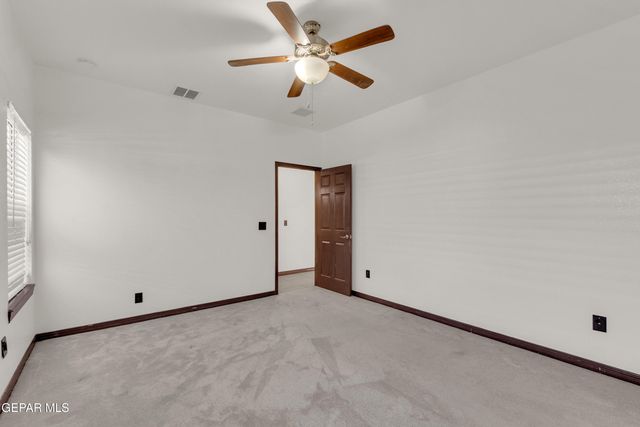 209 SUN VIEW Lane, El Paso, TX 79928