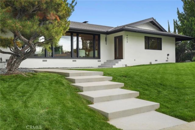 4614 La Subida, Tarzana, CA 91356