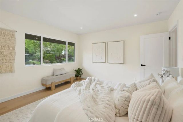 4614 La Subida, Tarzana, CA 91356