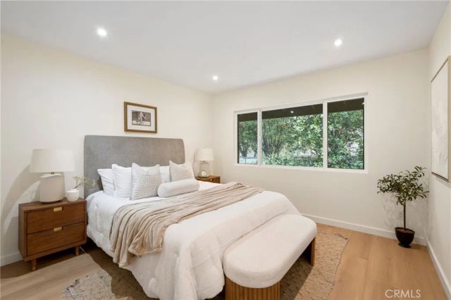 4614 La Subida, Tarzana, CA 91356