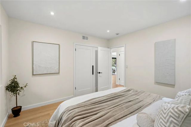 4614 La Subida, Tarzana, CA 91356