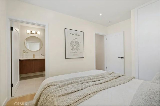 4614 La Subida, Tarzana, CA 91356