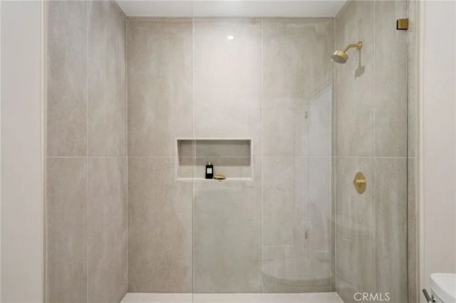 4614 La Subida, Tarzana, CA 91356