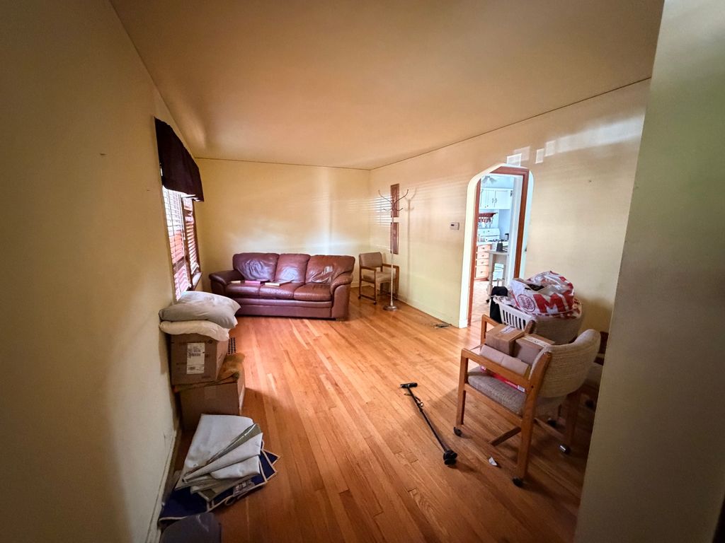 5329 S Mason Avenue, Chicago, IL 60638 — photo 2