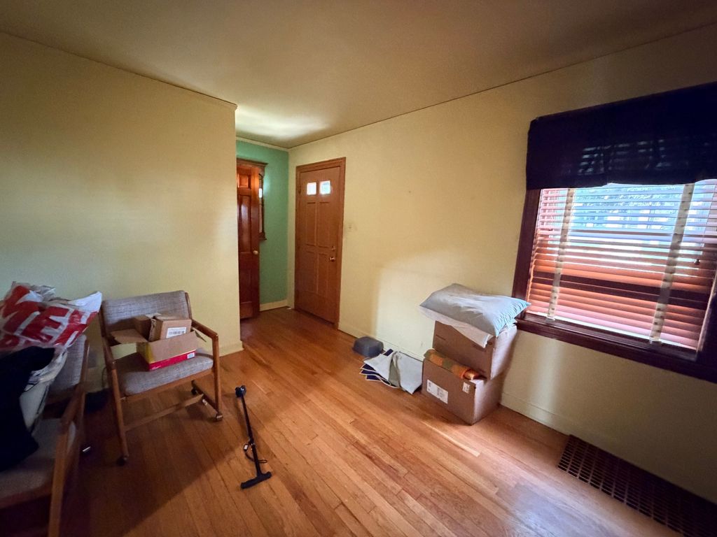 5329 S Mason Avenue, Chicago, IL 60638 — photo 3