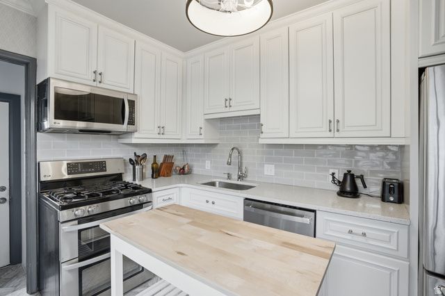 1804 E RAMONA AVE, Salt Lake City, UT 84108