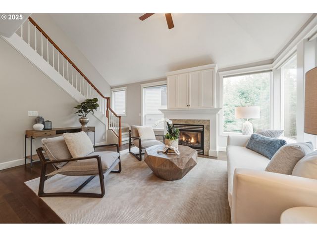 514 Nw 24TH Cir, Camas, WA 98607