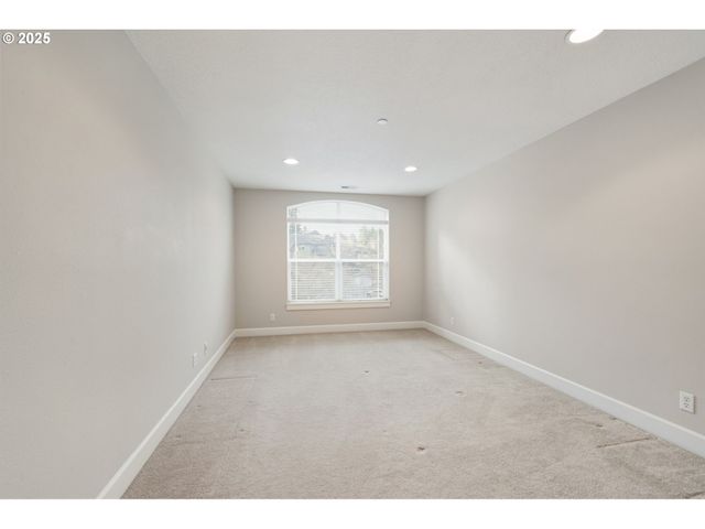 514 Nw 24TH Cir, Camas, WA 98607