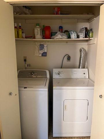 5 Post Oak Ln 14, Natick, MA 01760