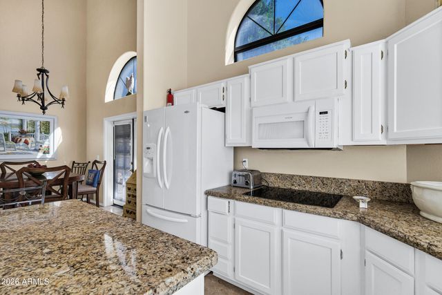 1975 E MORGAN Drive, Tempe, AZ 85284