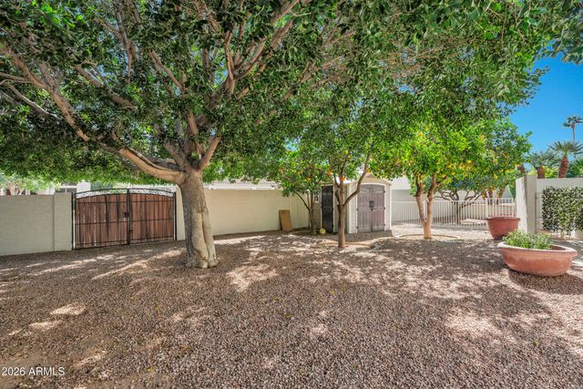 1975 E MORGAN Drive, Tempe, AZ 85284