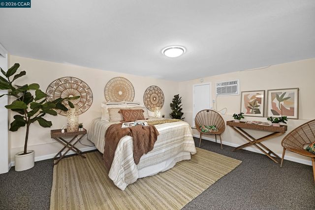 1067 Ridge Park Dr, Concord, CA 94518