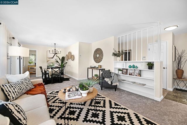 1067 Ridge Park Dr, Concord, CA 94518