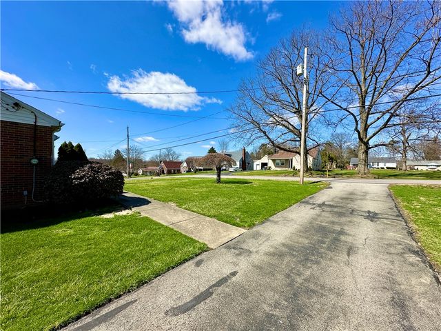 123 W Northview Avenue, Neshannock Twp, PA 16105