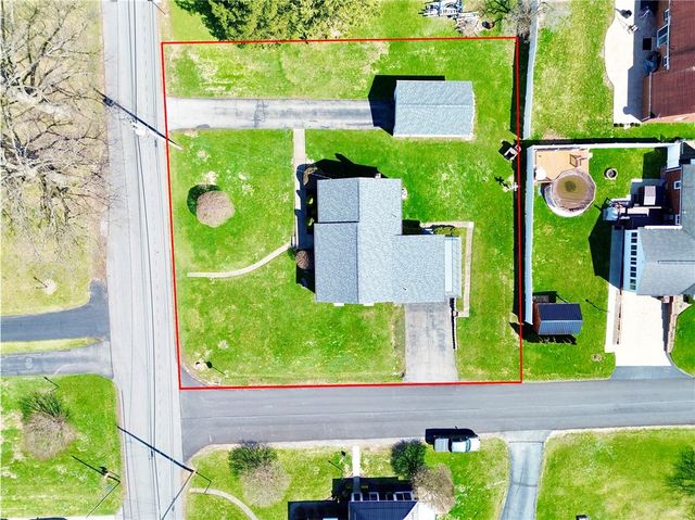 123 W Northview Avenue, Neshannock Twp, PA 16105