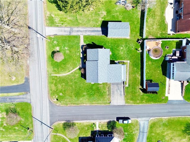 123 W Northview Avenue, Neshannock Twp, PA 16105