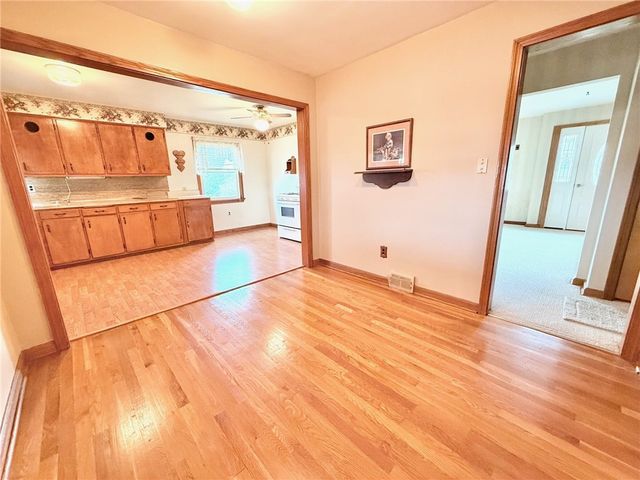 123 W Northview Avenue, Neshannock Twp, PA 16105
