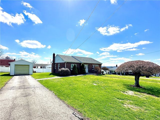 123 W Northview Avenue, Neshannock Twp, PA 16105