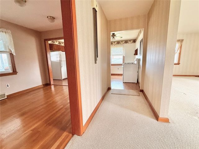 123 W Northview Avenue, Neshannock Twp, PA 16105