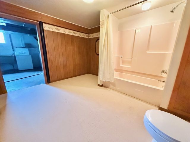 123 W Northview Avenue, Neshannock Twp, PA 16105