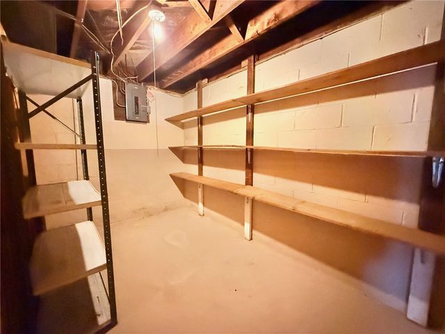 123 W Northview Avenue, Neshannock Twp, PA 16105