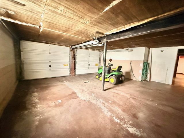 123 W Northview Avenue, Neshannock Twp, PA 16105