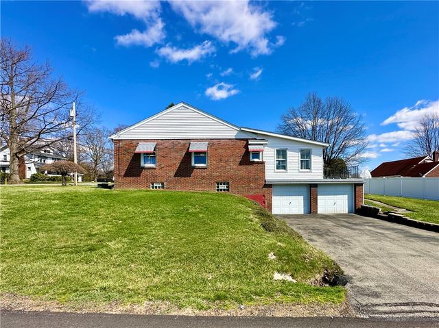 123 W Northview Avenue, Neshannock Twp, PA 16105