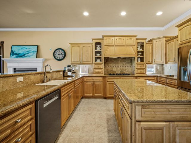1281 Terracina Dr, El Dorado Hills, CA 95762