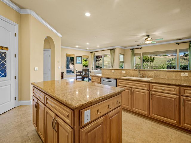 1281 Terracina Dr, El Dorado Hills, CA 95762