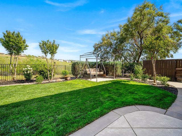 1281 Terracina Dr, El Dorado Hills, CA 95762