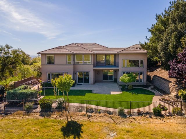 1281 Terracina Dr, El Dorado Hills, CA 95762