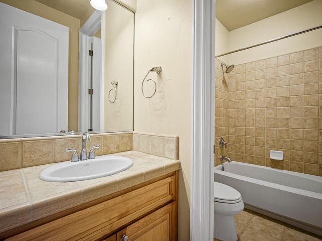 1281 Terracina Dr, El Dorado Hills, CA 95762