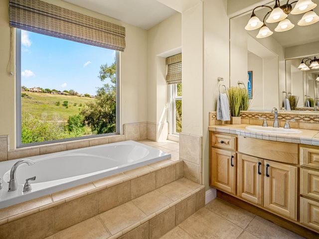 1281 Terracina Dr, El Dorado Hills, CA 95762