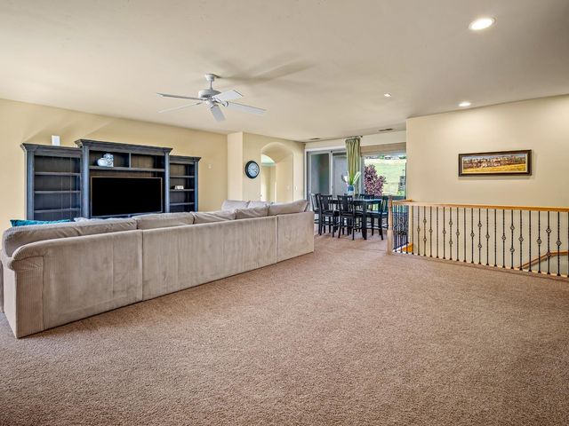 1281 Terracina Dr, El Dorado Hills, CA 95762