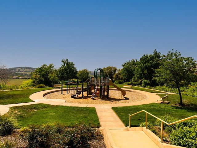 1281 Terracina Dr, El Dorado Hills, CA 95762