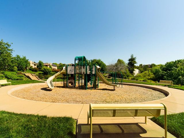 1281 Terracina Dr, El Dorado Hills, CA 95762