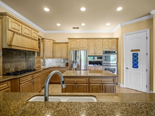 1281 Terracina Dr, El Dorado Hills, CA 95762