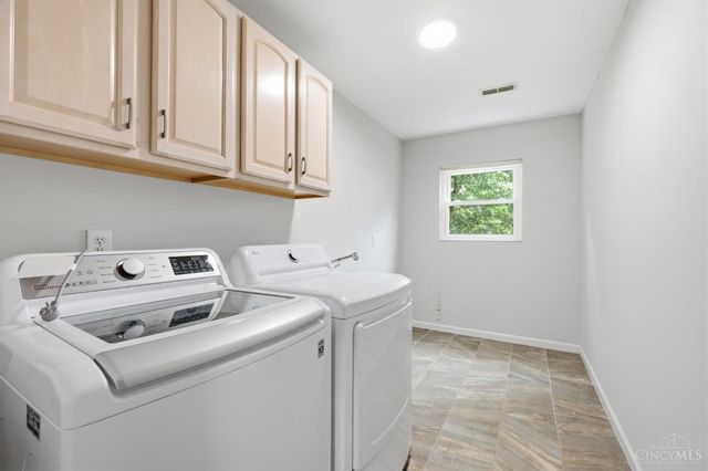 12100 Deer Chase Drive, Springfield Twp., OH 45240