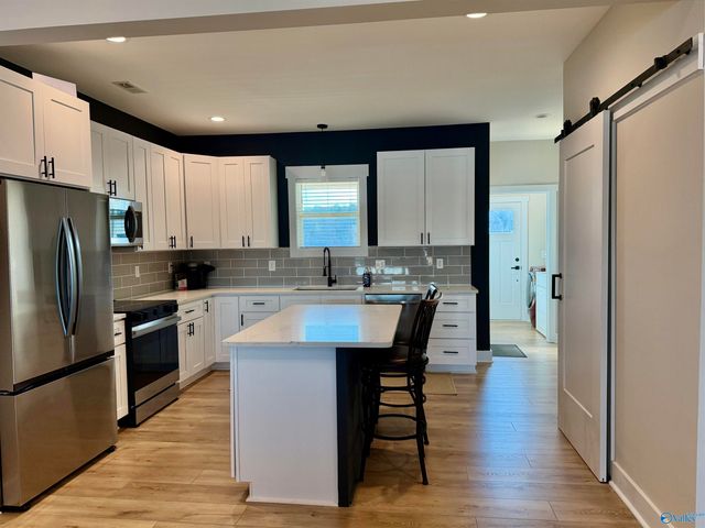 91 County Road 1057, Cedar Bluff, AL 35959