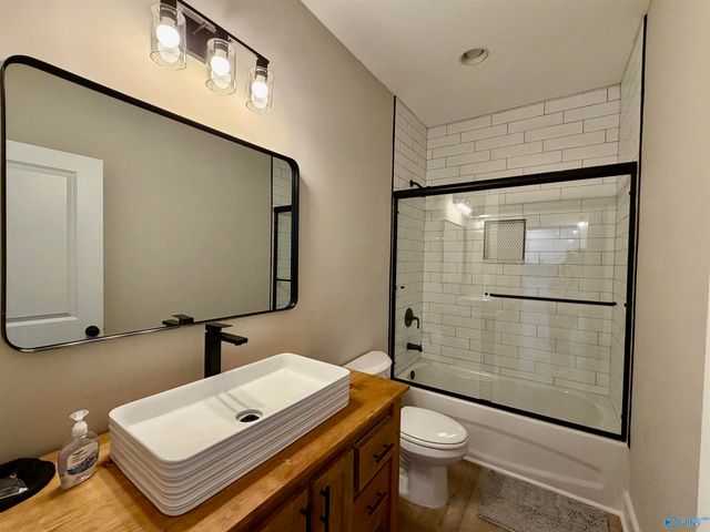 91 County Road 1057, Cedar Bluff, AL 35959