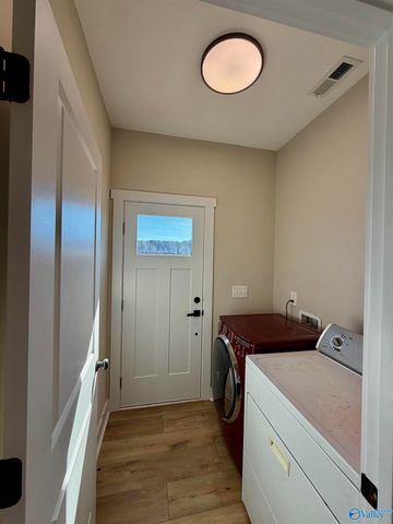 91 County Road 1057, Cedar Bluff, AL 35959