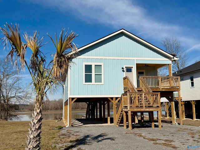 91 County Road 1057, Cedar Bluff, AL 35959