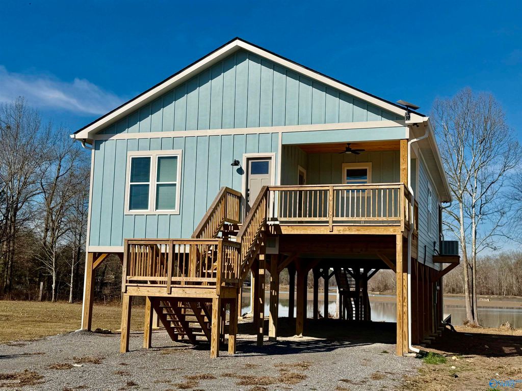 91 County Road 1057, Cedar Bluff, AL 35959