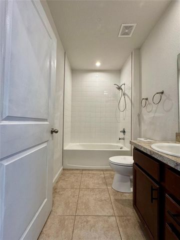 217 FIDDLEWOOD COURT, Davenport, FL 33837