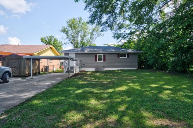 2004 Milne Street, Chattanooga, TN 37406