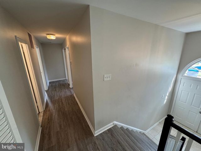 7918 EDINBURGH DR, Springfield, VA 22153